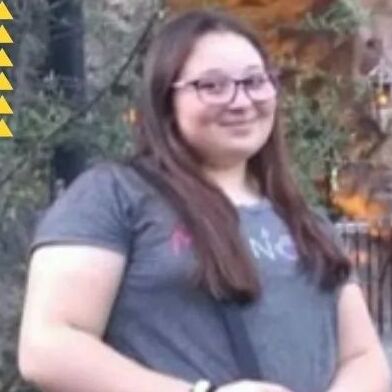 Retrato de Brisa sonriendo